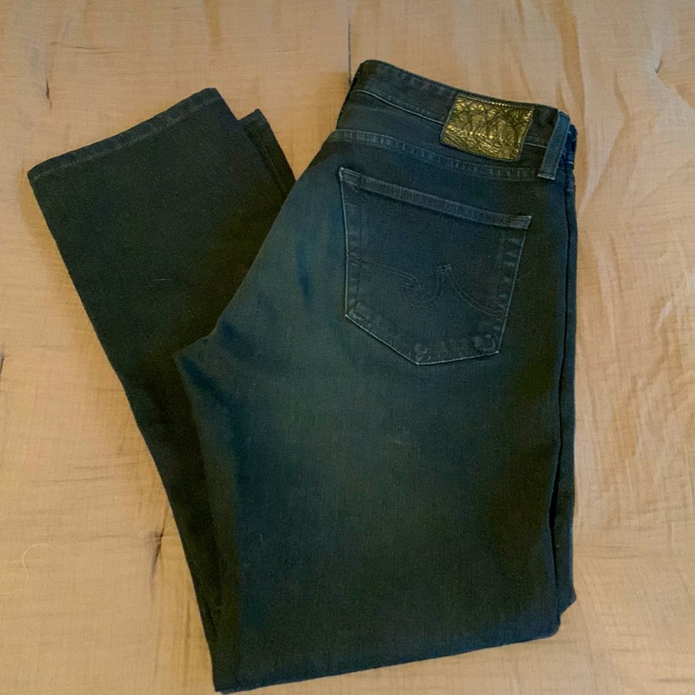 Men’s AG The Graduate Tailored Leg Jeans in Bundled.